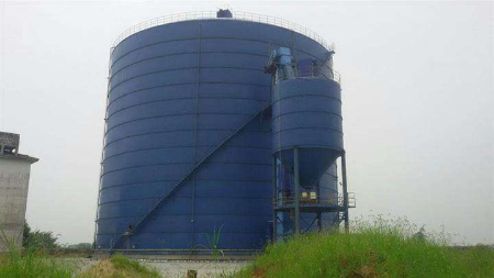 3萬噸吉林松花江實業公司 礦粉粉煤灰鋼板倉工程實例